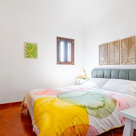 Apartment Cute In San Berillo - Urban Living At Its *